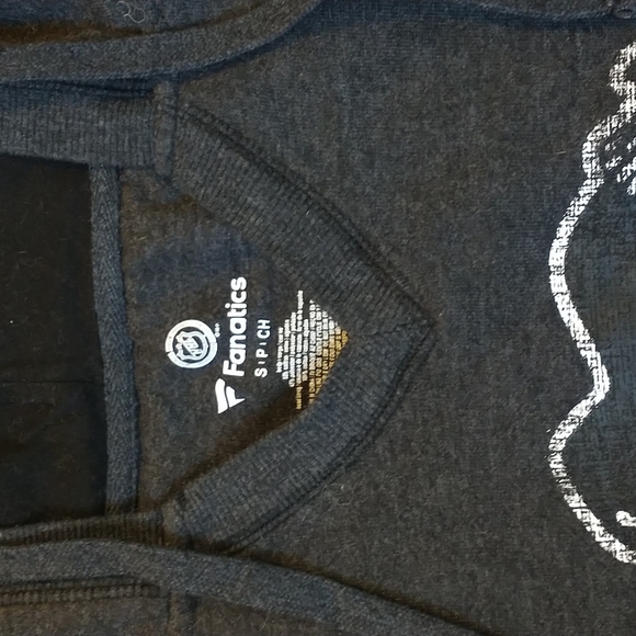 Pittsburgh Penguins Hoodie - Picture 2 of 3